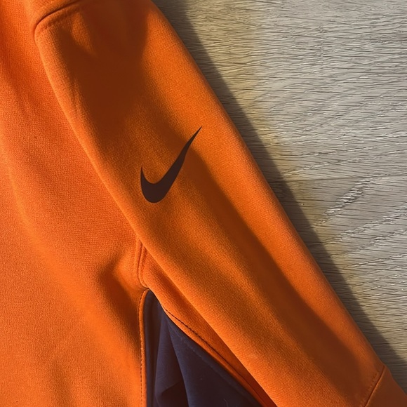 Nike Broncos sweatshirt, size XL - Picture 4 of 5